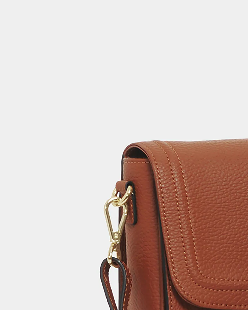 Coach Tabby Shoulder 26, strap