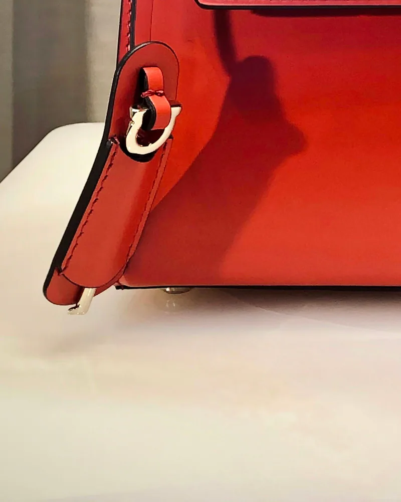 Chanel Coco Handle Small, corner