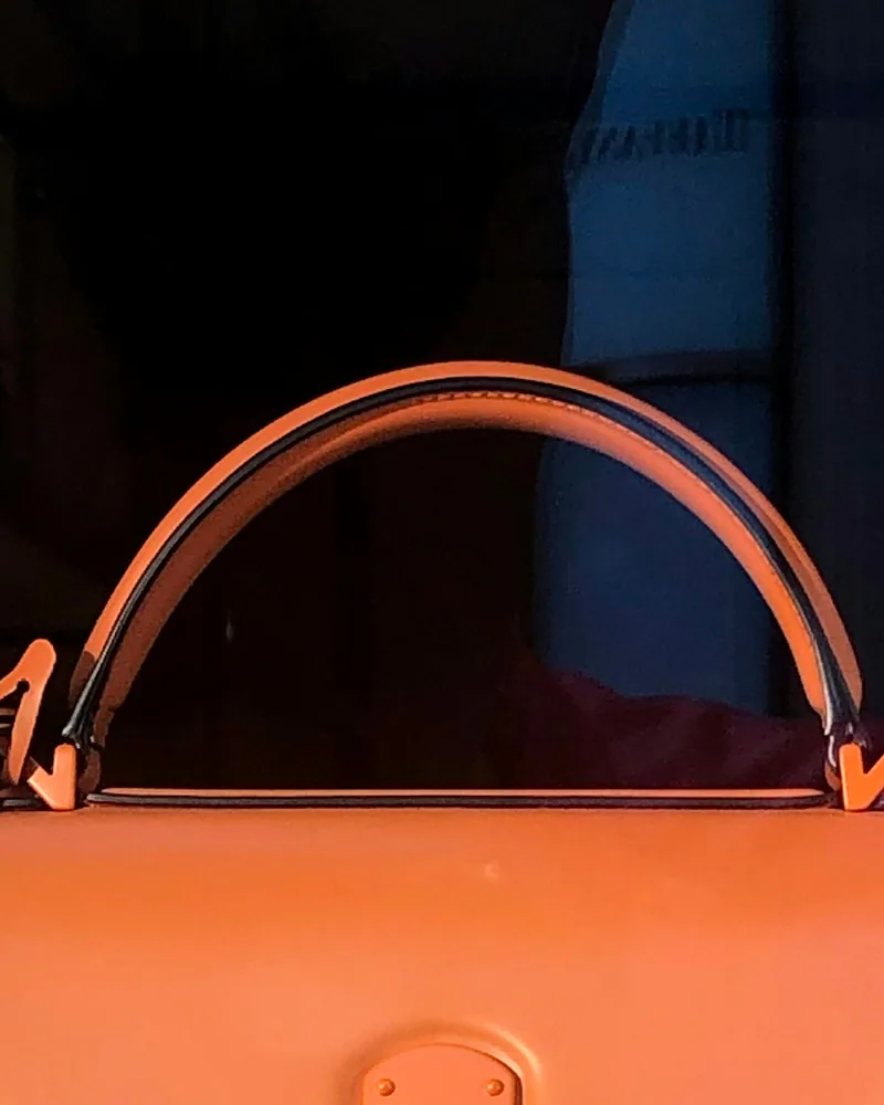 Loewe Square Basket Small, handle