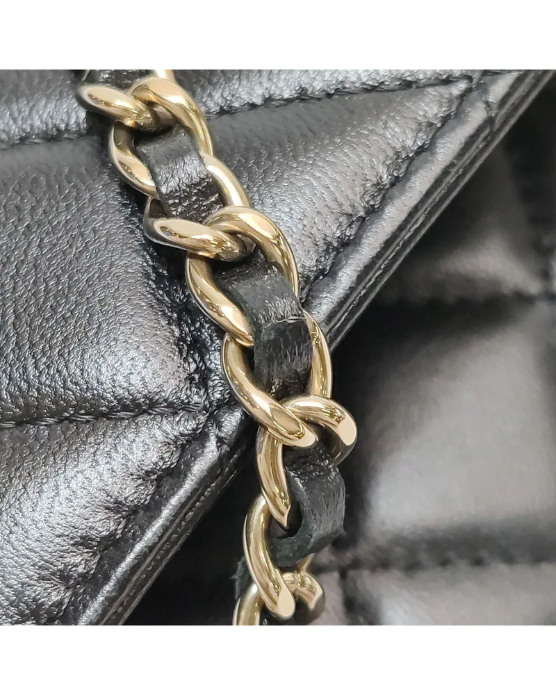 Chanel Trendy CC Wallet on Chain, close up light wear on the strap
