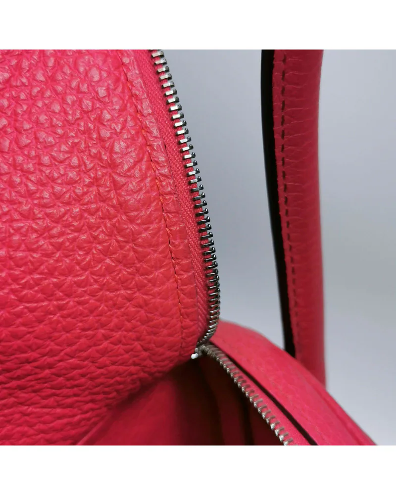 Hermès Lindy 26, close up light marks on the lining
