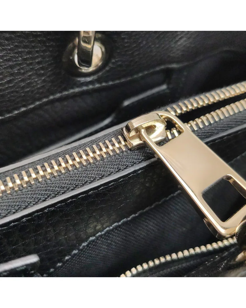 Gucci Bamboo Large, close up light wear on the hardware