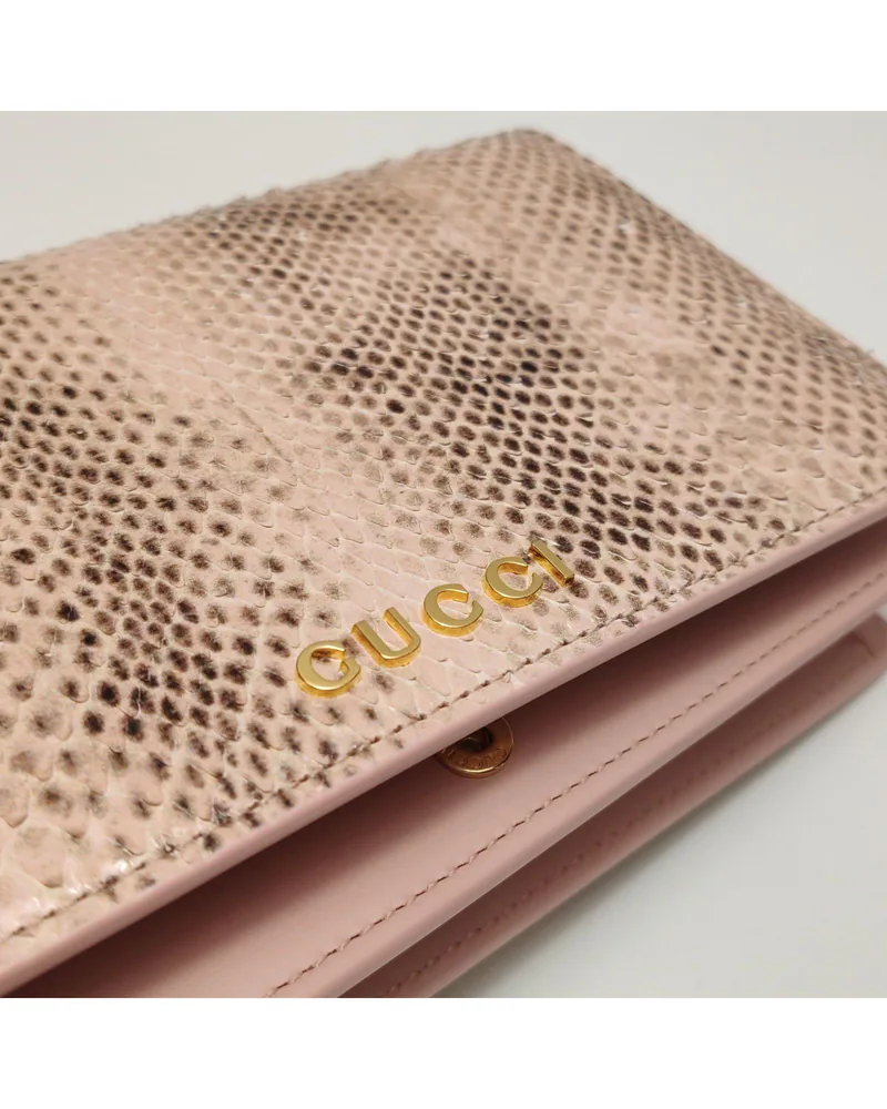Gucci GG Marmont, close up light wear on the hardware