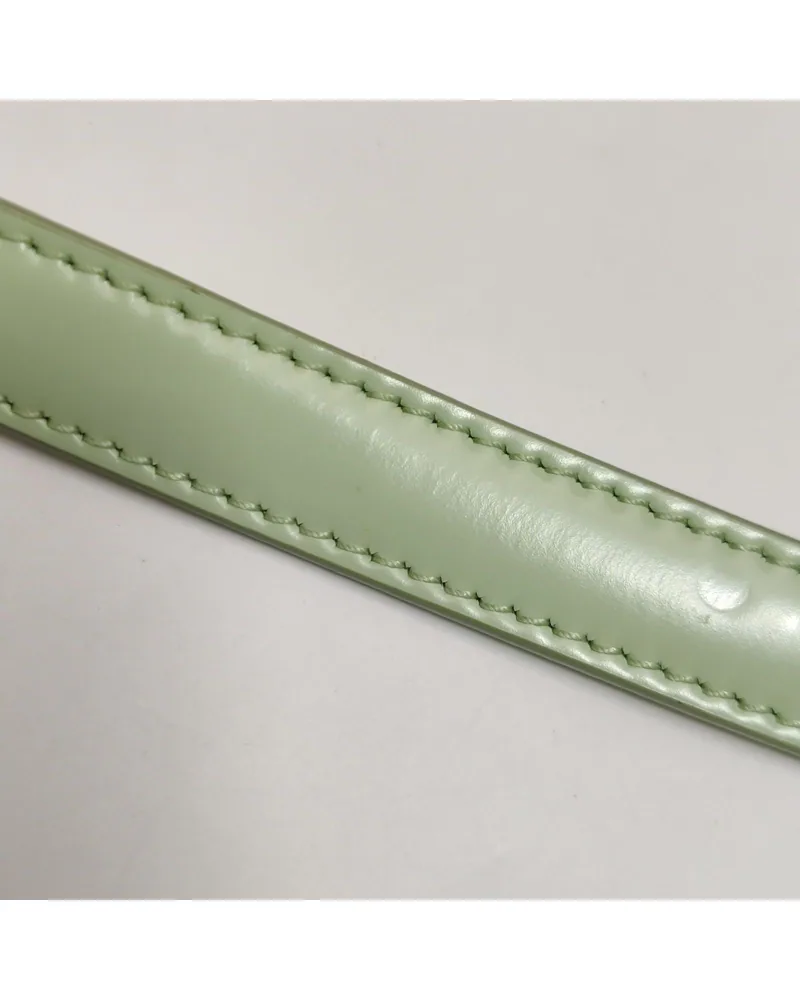 Prada Cleo Medium, close up light marks on the strap