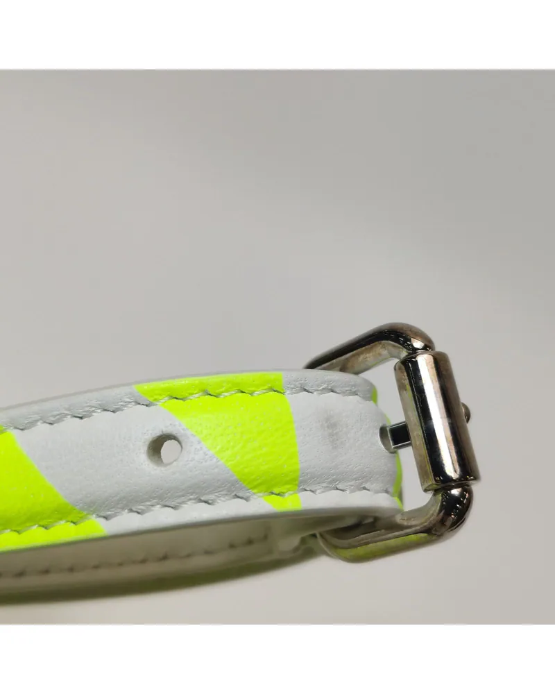 Fendi First Midi, Fendi by Marc Jacobs, close up light marks on the strap