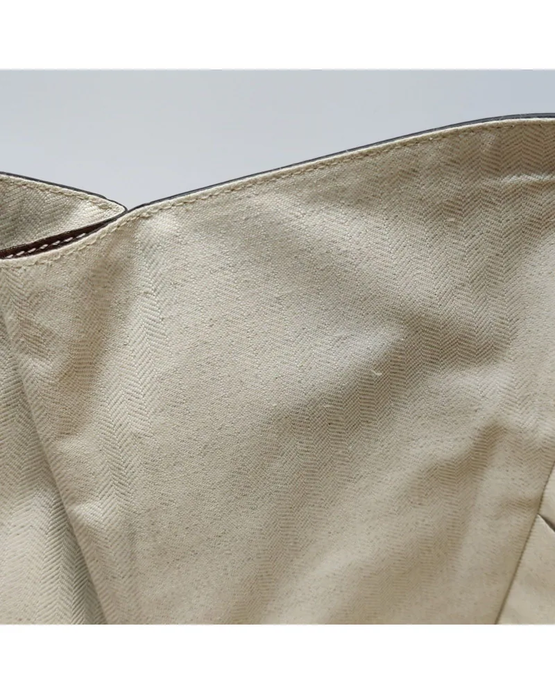 Loewe Hammock Small, close up light wear on the lining