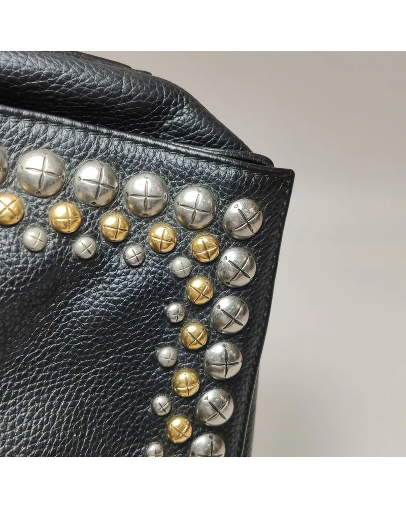 Loewe Flamenco, close up moderate wear on the hardware