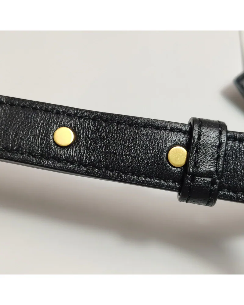 Bottega Veneta Mini Arco East-West, close up light wear on the hardware