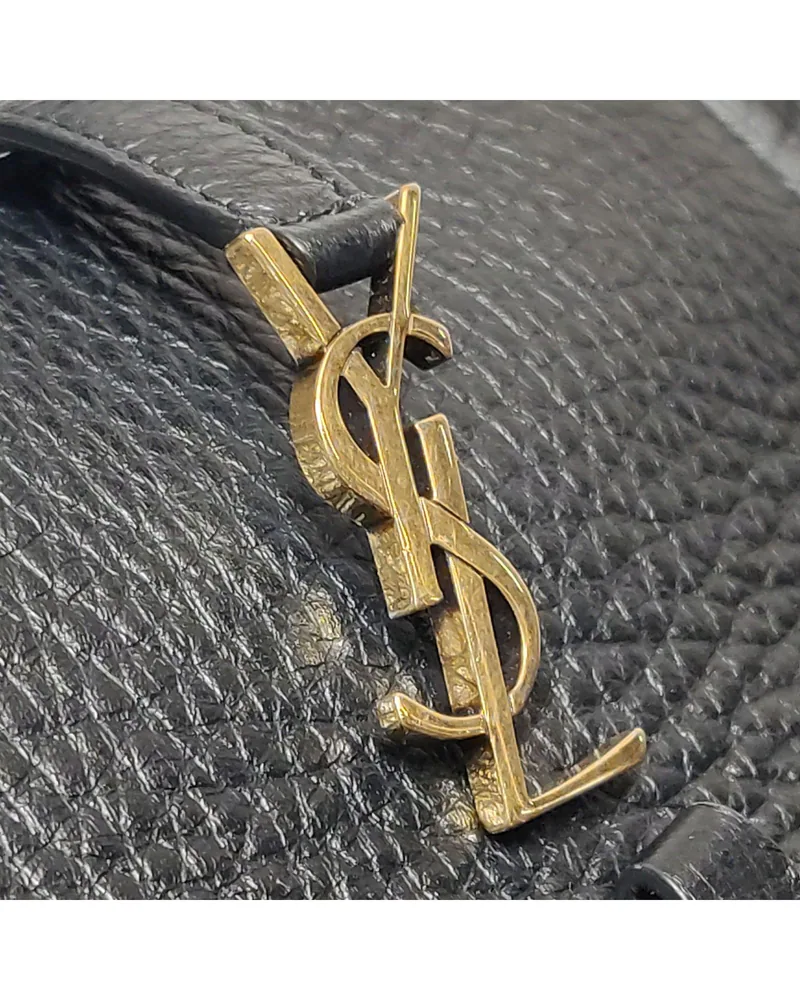Saint Laurent Le 5 à 7 Baby, close up light wear on the hardware