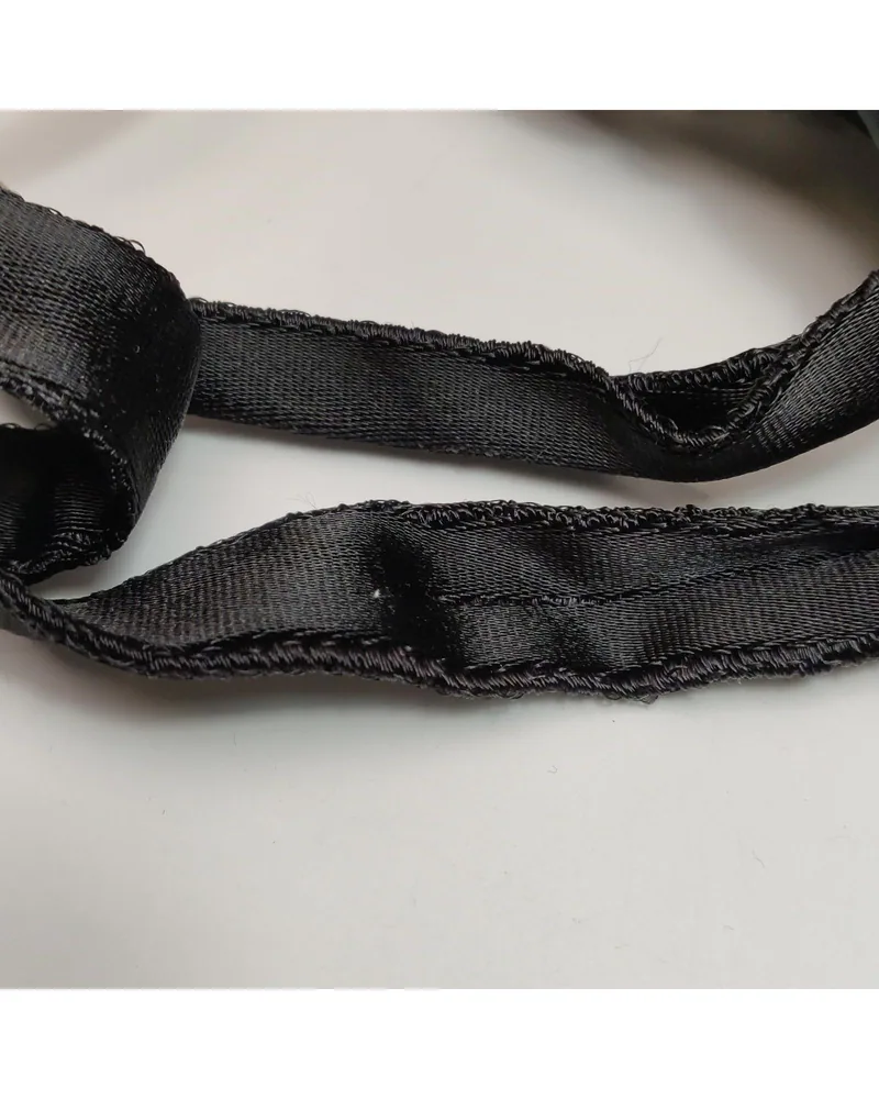 Alexander McQueen Bundle Bag, close up light wear on the drawstring