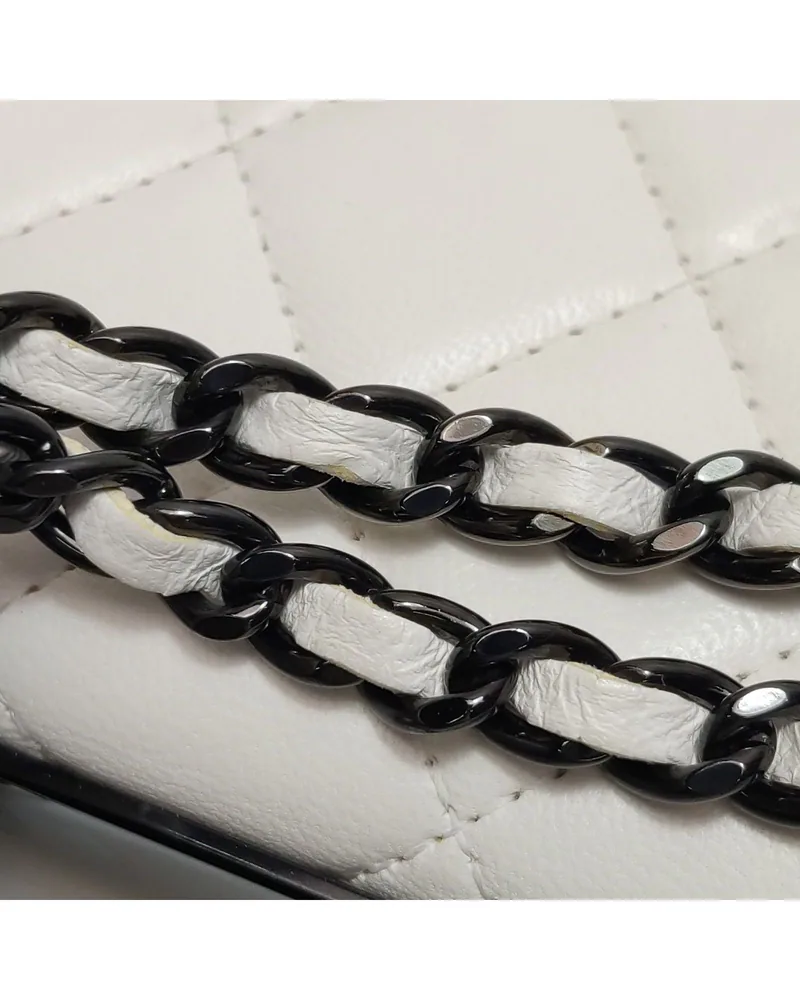 Chanel Trendy CC Wallet on Chain, close up light wear on the strap