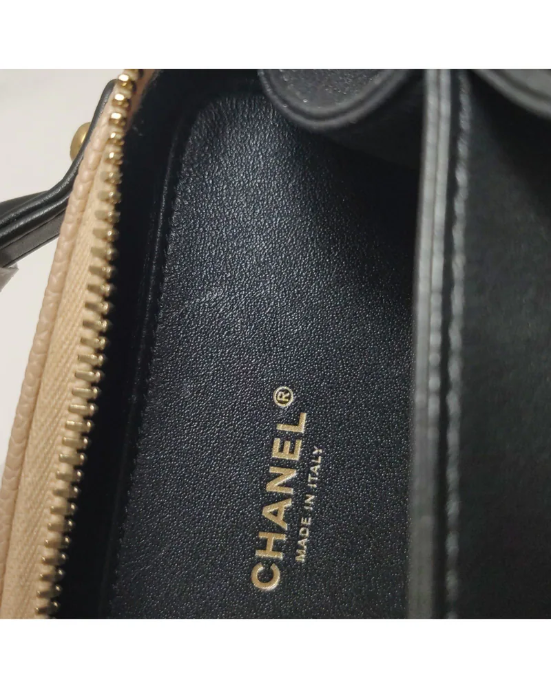 Chanel Vanity Case Small, close up light wear on the lining
