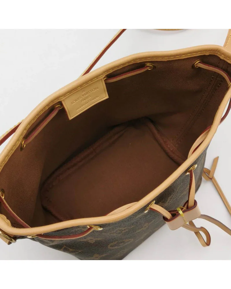 Louis Vuitton Nano Noé, view 7