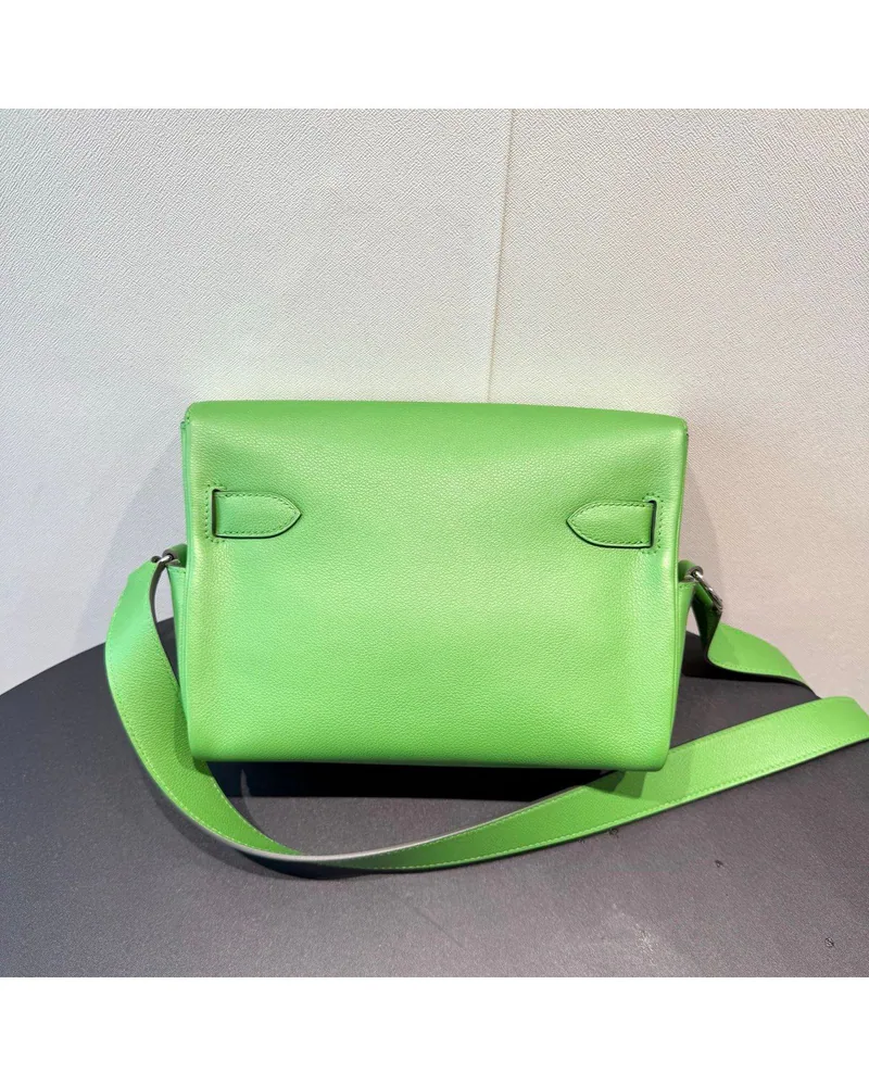 Hermès Kelly Messenger Small, front