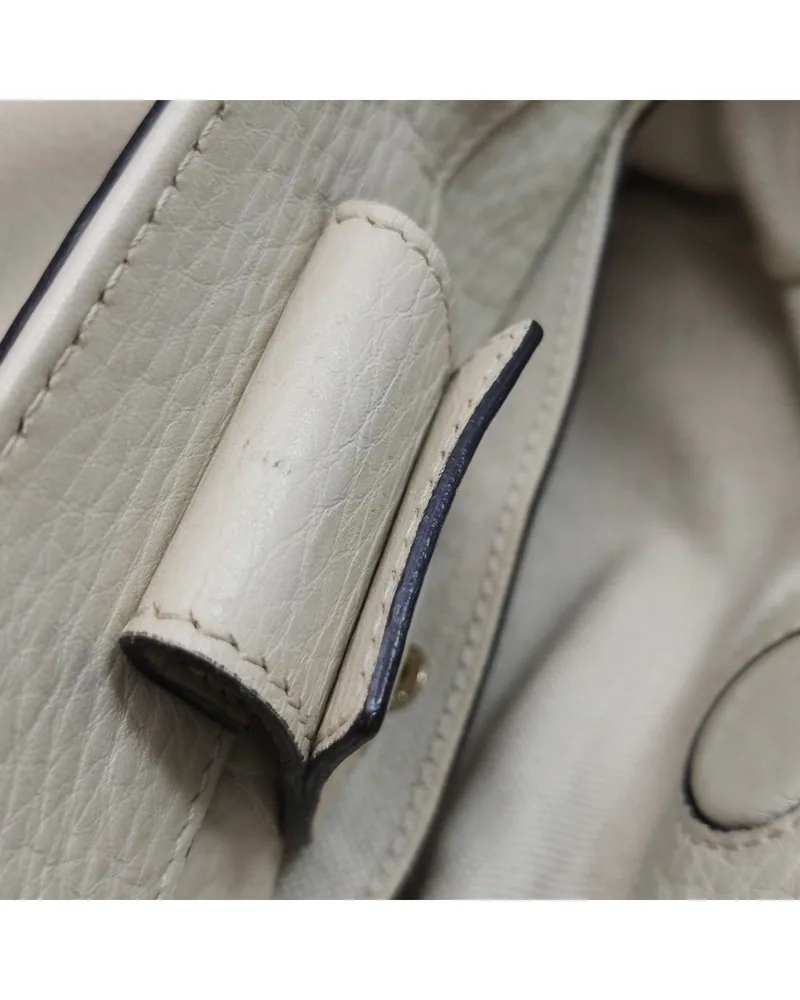 Gucci Bamboo Medium, close up light wear on the lining
