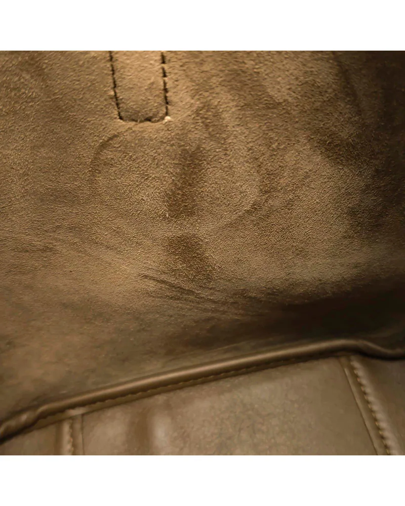 Saint Laurent Le 5 à 7 Baby, close up light scratches on the lining