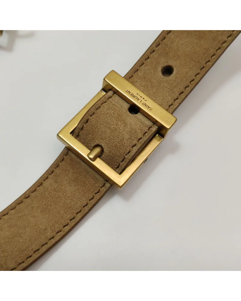 Saint Laurent Le 5 à 7 Baby, close up light wear on the strap and the clasp
