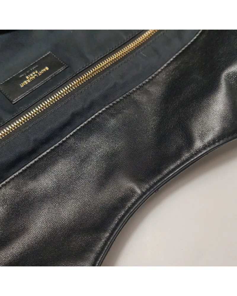 Saint Laurent Icare Maxi Tote, close up light wear on the lining