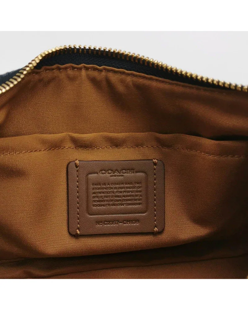 Coach Teri, view 8