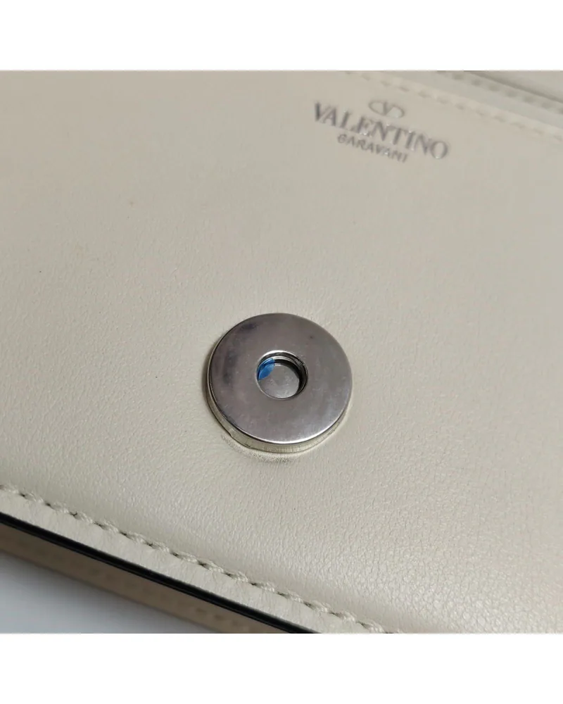 Valentino Locò Small, close up light wear on the hardware