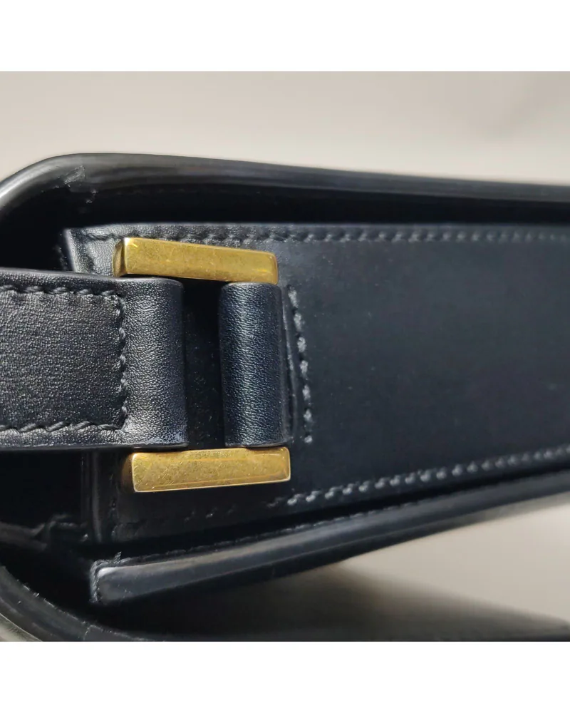 Saint Laurent Solferino Medium, close up light marks on the strap