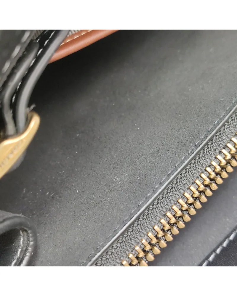 Coach Empire Carryall 26, close up light marks on the lining