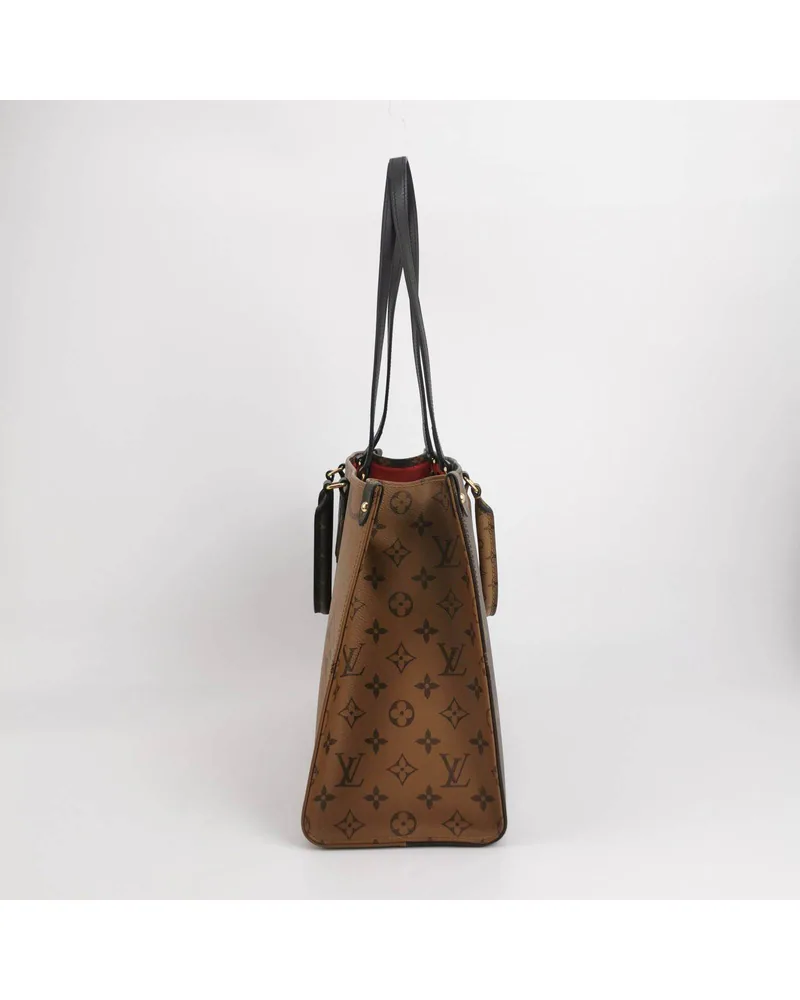 Louis Vuitton OnTheGo MM, Giant Monogram, view 4