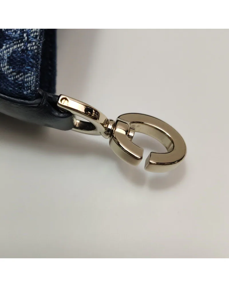 Dior Toujours Medium, close up light wear on the hardware