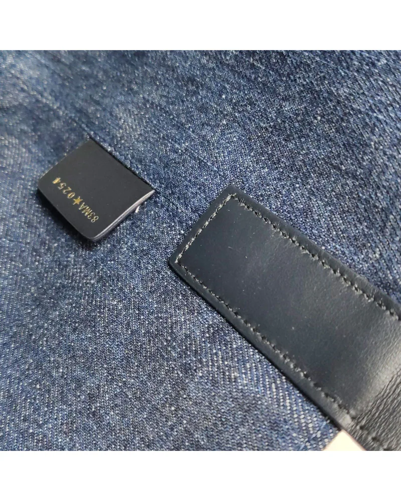 Dior Toujours Medium, close up light marks on the lining