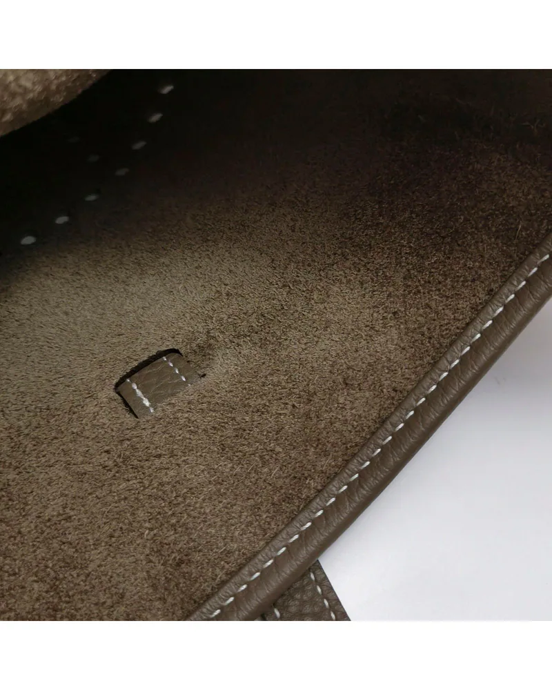 Hermès Evelyne 29, close up light marks on the lining