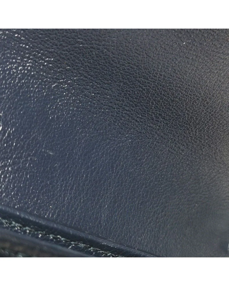 Gucci GG Marmont Super Mini, close up light marks on the lining