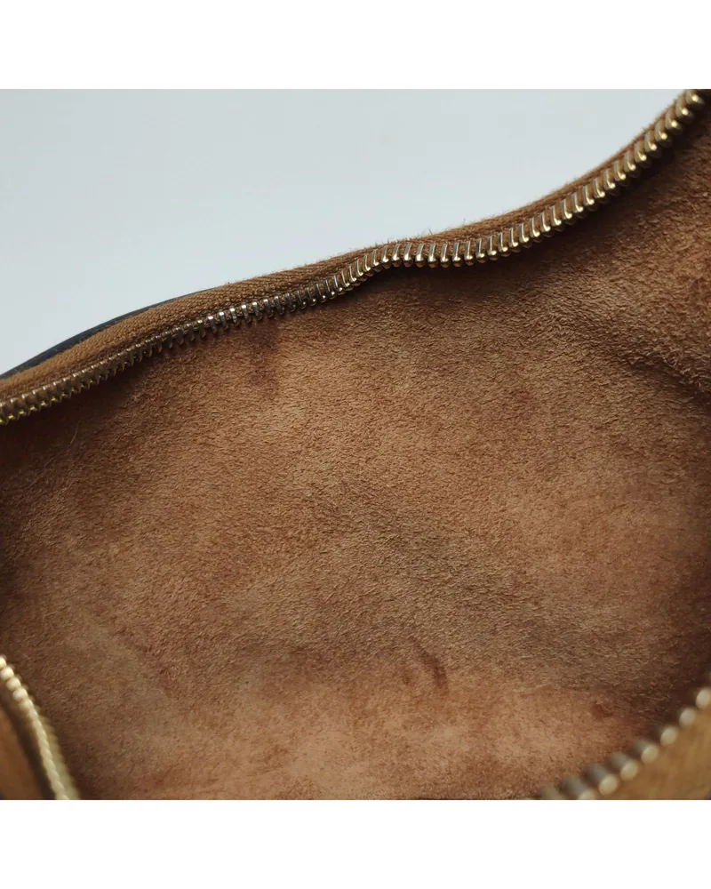 Celine Ava, close up moderate marks on the lining