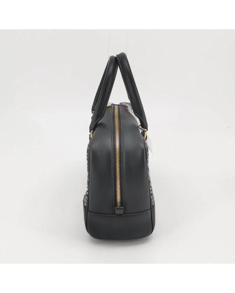 Loewe Amazona 23, view 3